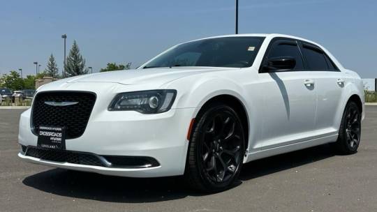 2019 Chrysler 300
