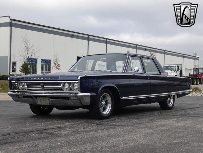 1966 chrysler newport in o'fallon, illinois
