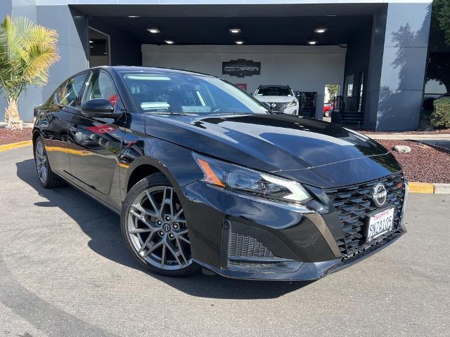 2023 nissan altima 2.0 sr