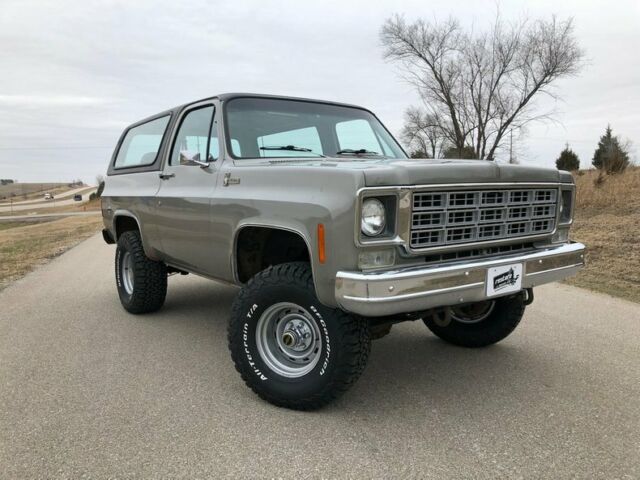 1977 chevrolet blazer k5 28667 miles saratoga silver suv 350 v8 4 speed manual