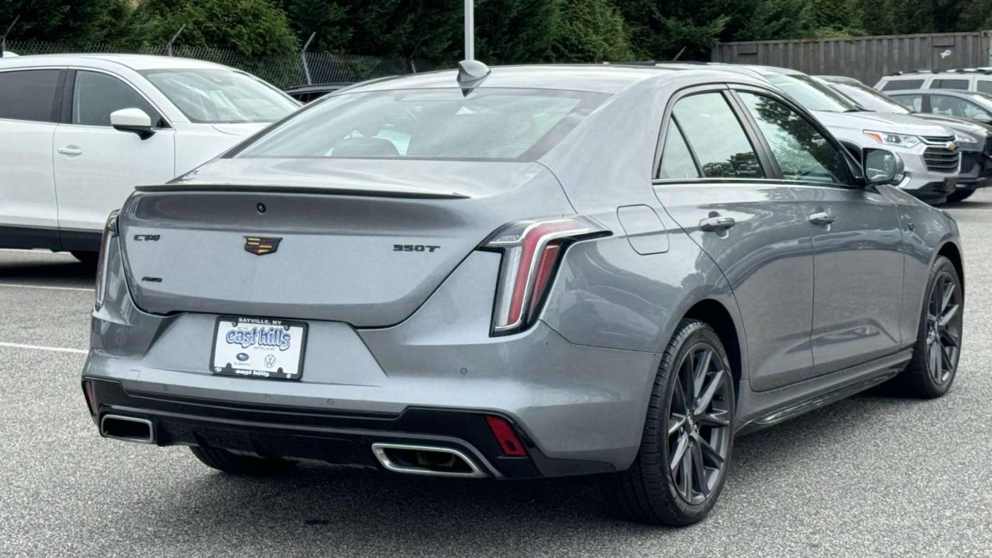 2021 cadillac ct4 sport