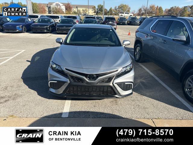 2024 toyota camry se