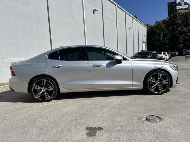 2022 volvo s60 t5 inscription