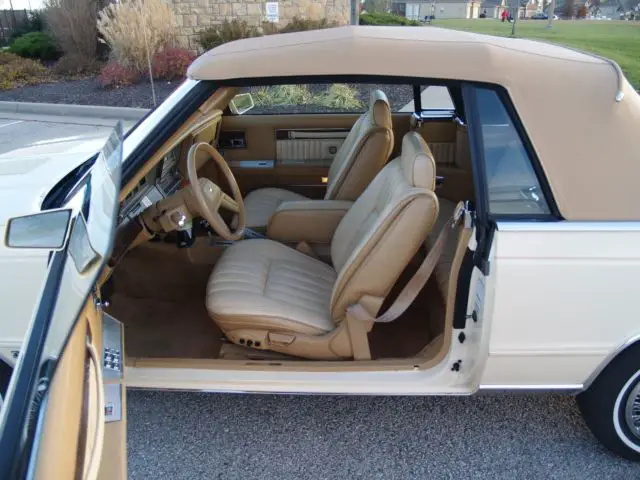 chrysler: lebaron convertible (mark cross edition)