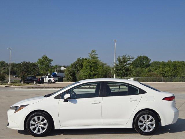 2021 toyota corolla le