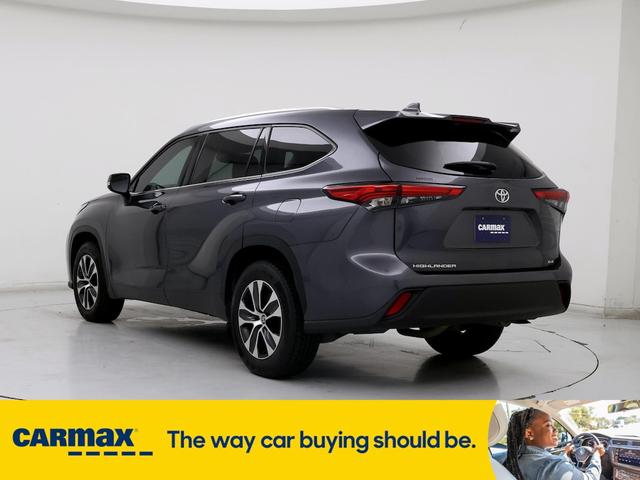 2021 toyota highlander xle