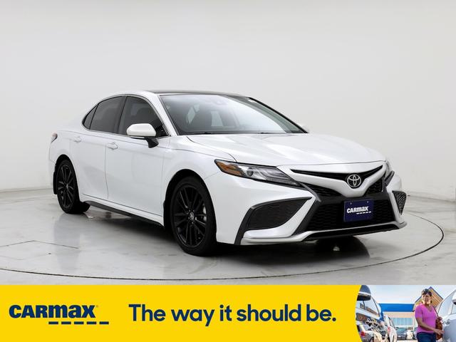 2021 toyota camry xse