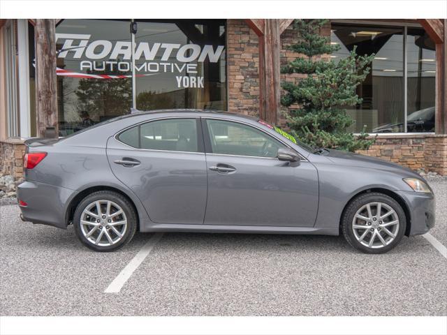 2013 lexus is 250 base