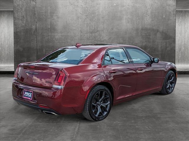 2023 chrysler 300 s