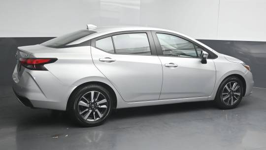 2021 Nissan Versa 1.6 sv