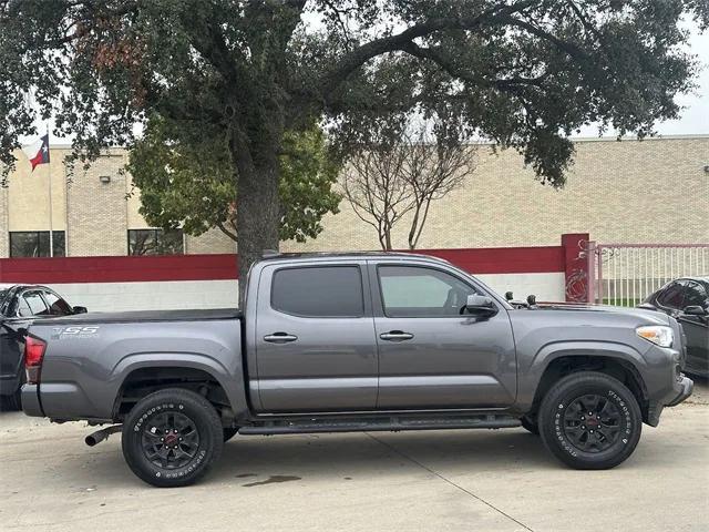 2020 toyota tacoma sr