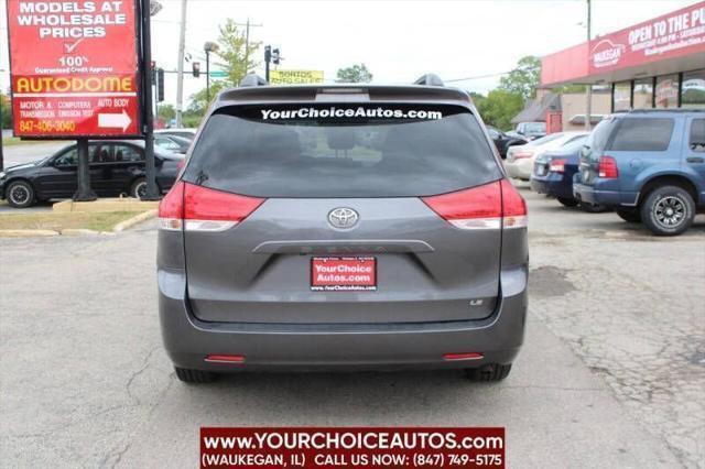 2011 toyota sienna le