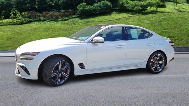 2024 genesis g70 2.5t rwd