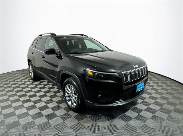 2022 jeep cherokee latitude lux