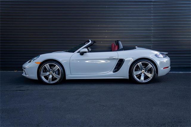 2024 porsche 718 boxster base