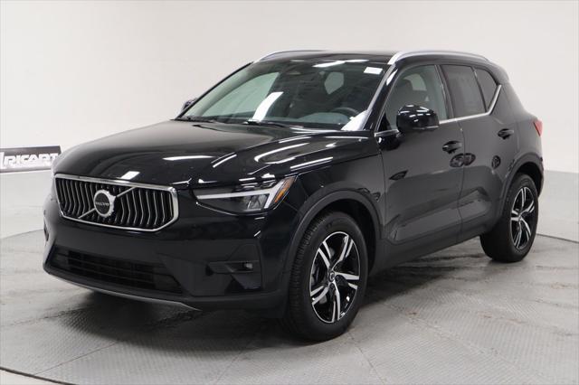 2023 volvo xc40 plus bright theme