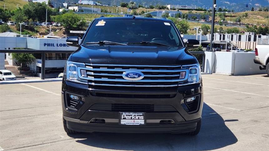 2021 ford expedition max xlt