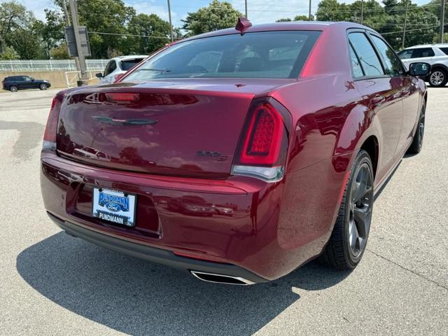 2023 chrysler 300 s