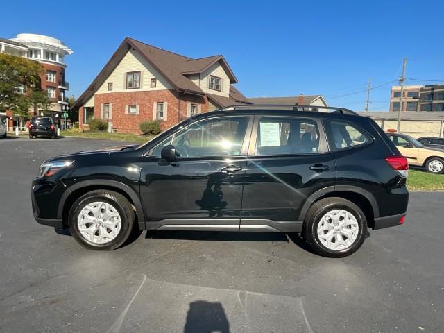 2021 subaru forester base
