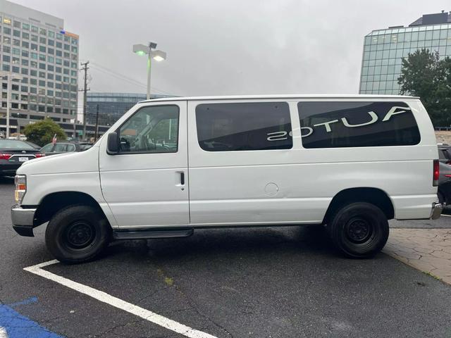 2011 ford e350 super duty xlt