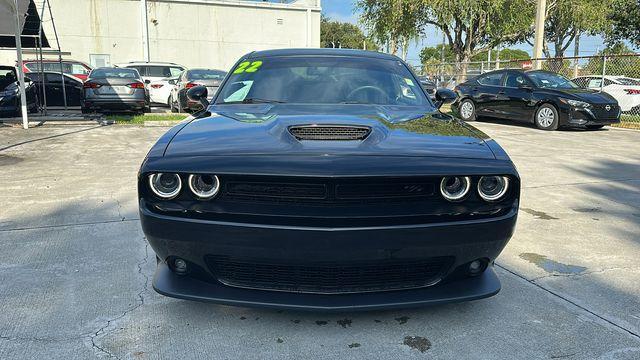 2022 dodge challenger r/t