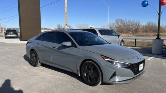 2022 Hyundai Elantra
