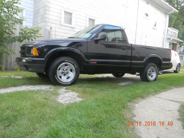 1994 chevrolet s-10 super sport, very low 16.500 original miles, mint, rare