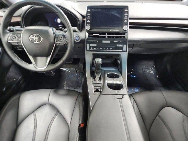 2022 toyota avalon xle