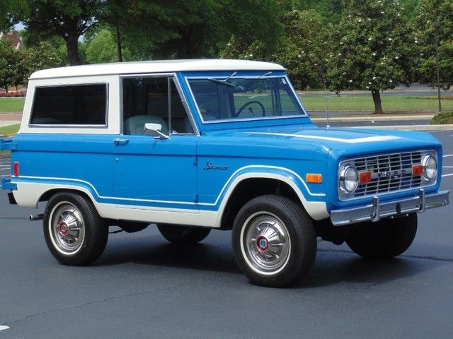 adventuremotorcars presents 1977 ford bronco auto with a/c!