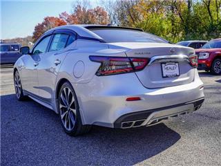 2021 Nissan Maxima 3.5 platinum
