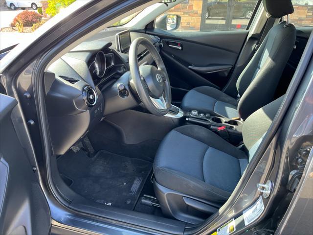 2016 scion ia 4dr sdn auto (natl)