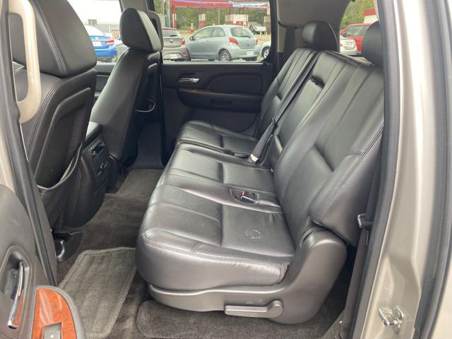 2008 chevrolet suburban 1500 lt