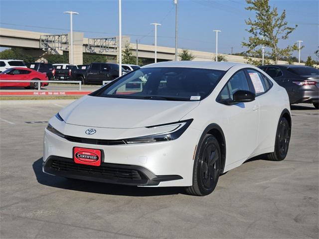 2024 toyota prius le