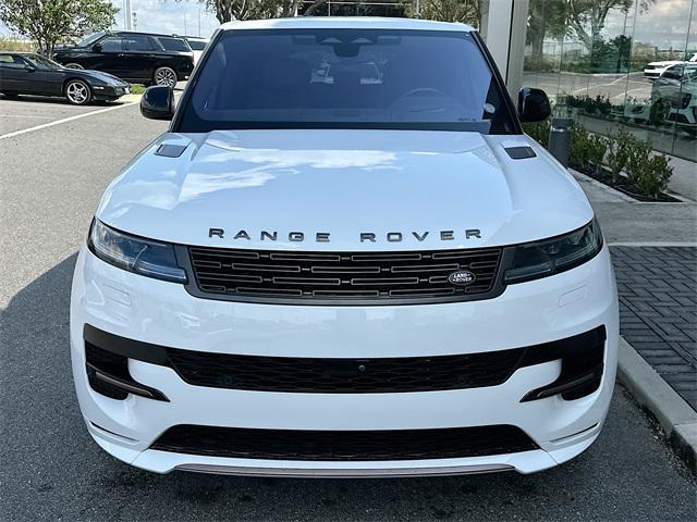 2023 land rover range rover sport se