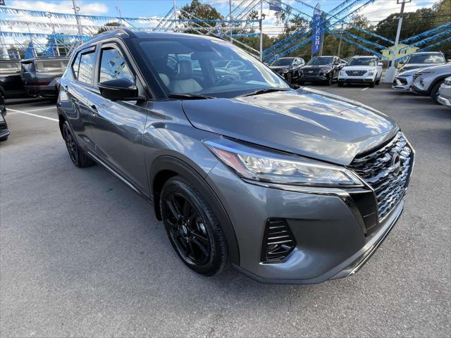 2024 nissan kicks sr