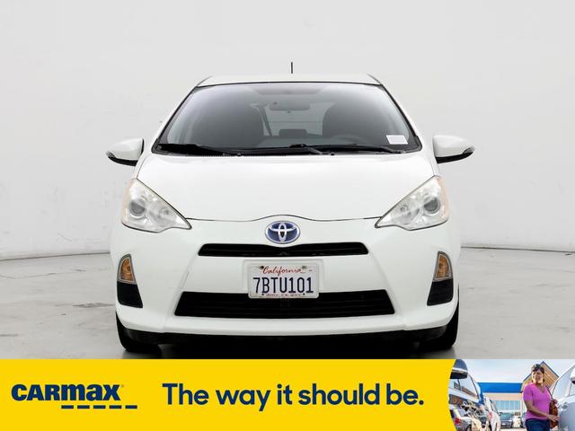 2013 toyota prius c two