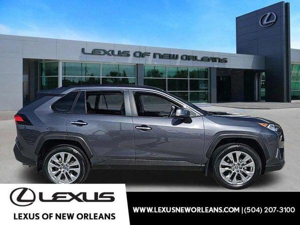 2019 toyota rav4 in northbrook, illinois
