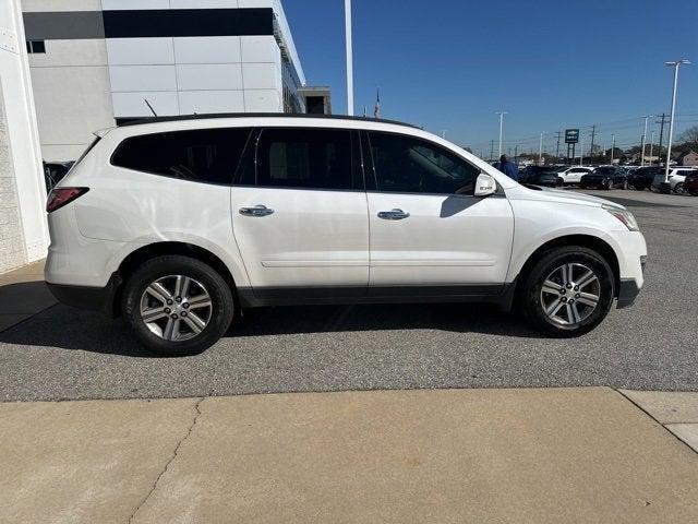 2017 chevrolet traverse 2lt