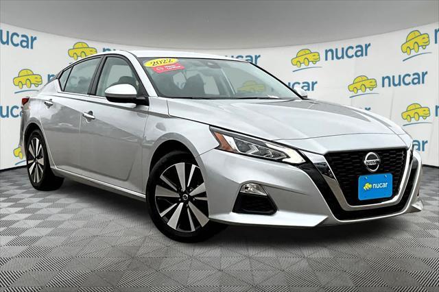 2022 nissan altima 2.5 sv