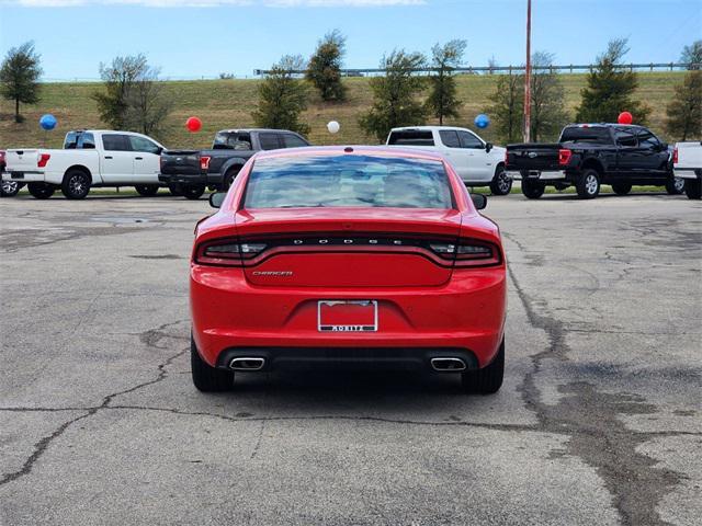 2022 dodge charger sxt