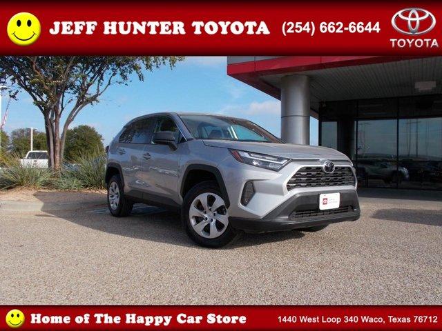 2023 toyota rav4 le