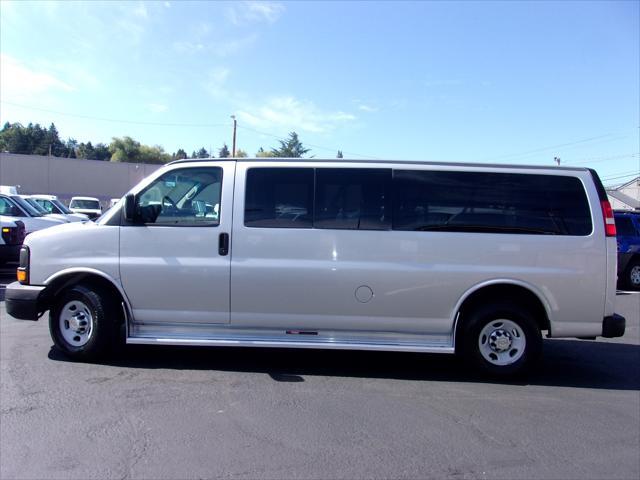 2012 chevrolet express 3500 ls