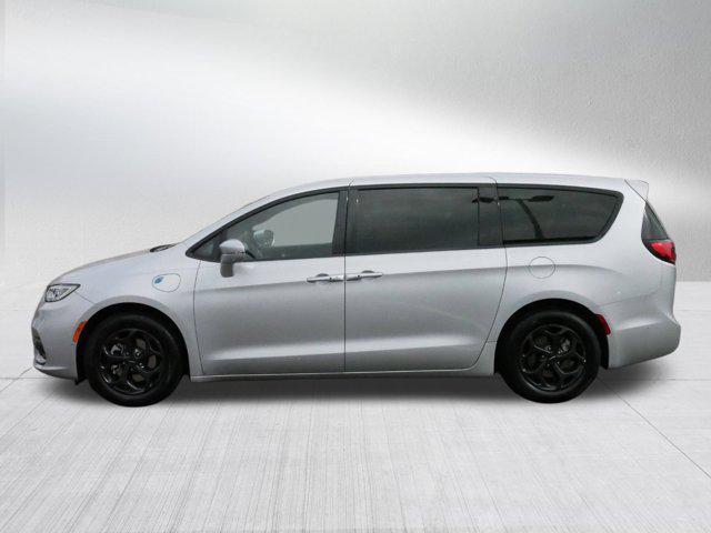 2022 chrysler pacifica hybrid limited