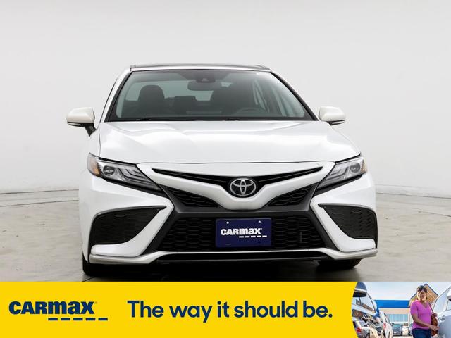 2021 toyota camry xse