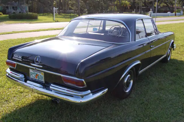 1966 mercedes benz 250se coupe w111 (like 220se 280se 300se 3.5)