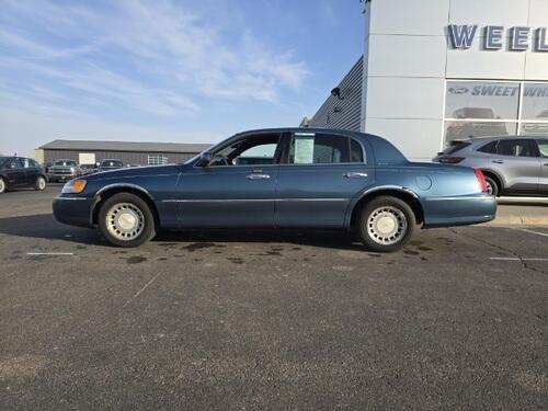2001 lincoln town car