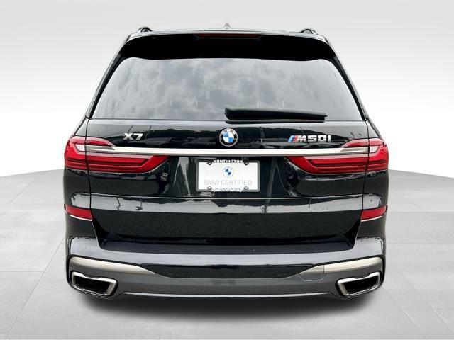 2021 bmw x7 m50i