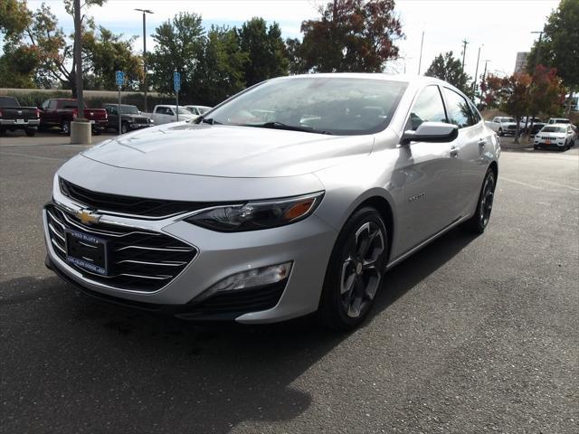 2022 chevrolet malibu fwd lt