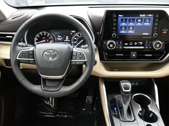 2022 toyota highlander xle