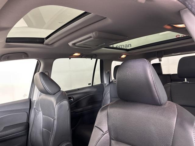 2017 honda pilot elite
